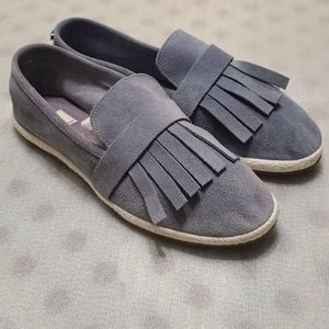 Ellen DeGeneres Monroe flats.